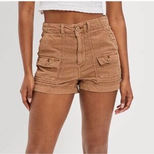 American Eagle highest rise 90’s boyfriend short